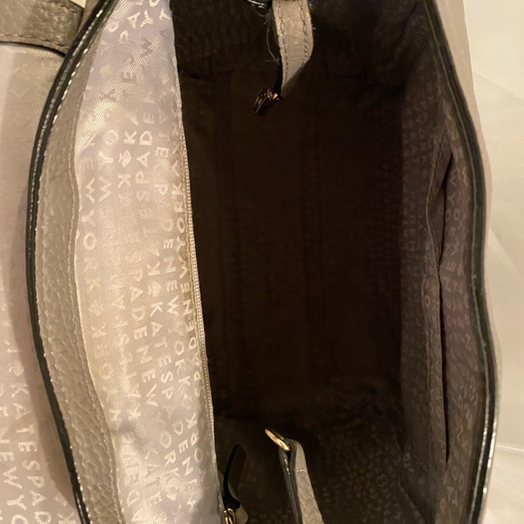Kate Spade Hamilton Heights Cody, in hare grey, with tags. In good condition. - Picture 5 of 7